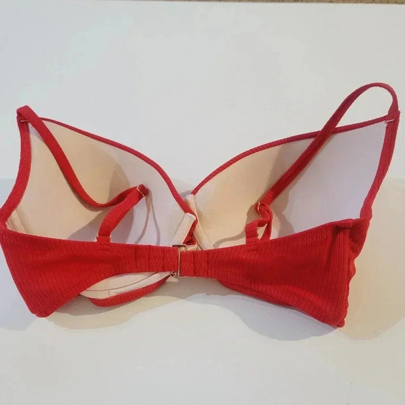 Shade & Shore Women's Soft Cup Ribbed Bra Adjustable Straps Red Size 34DD - Picture 2 of 3
